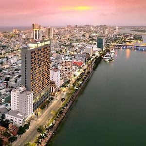 Wink Hotel Danang Riverside - Luxury Suites - 24Hrs Stay & Rooftop Pool Bar